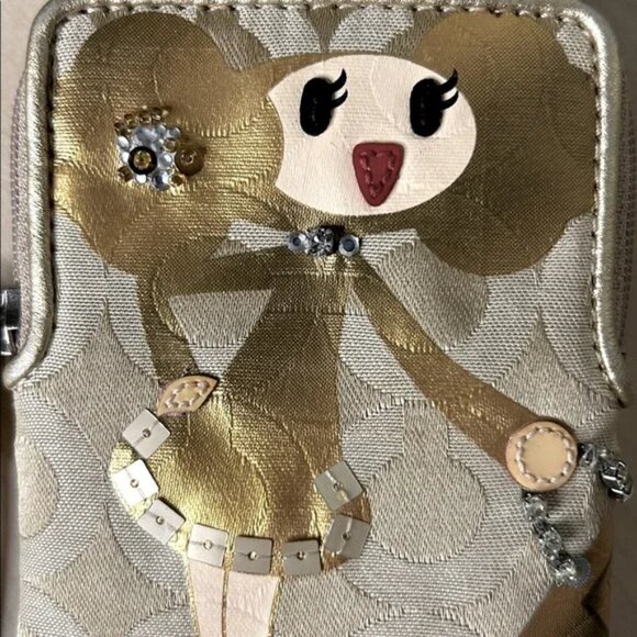 Coach Poppy Chan Goldy Wristlet in the Special Edition Poppy Chan Collection Y2K - Picture 2 of 7